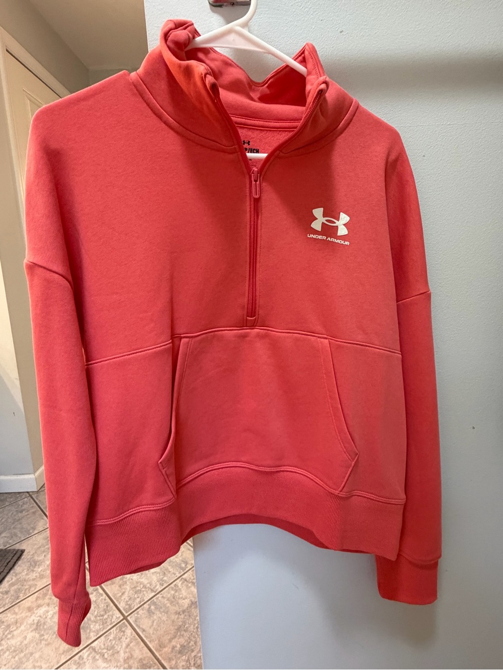 NEW Under Armor pink rival fleece hz sweater